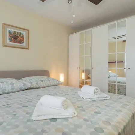 Lille Villa Trogir