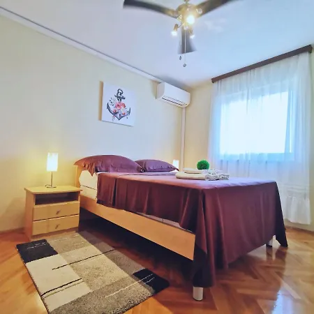 Lille Villa *